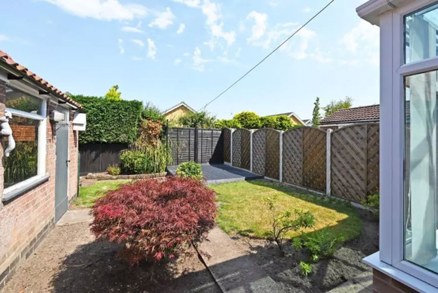 Rent a  Semi-Detached House Broome Way Huntington York